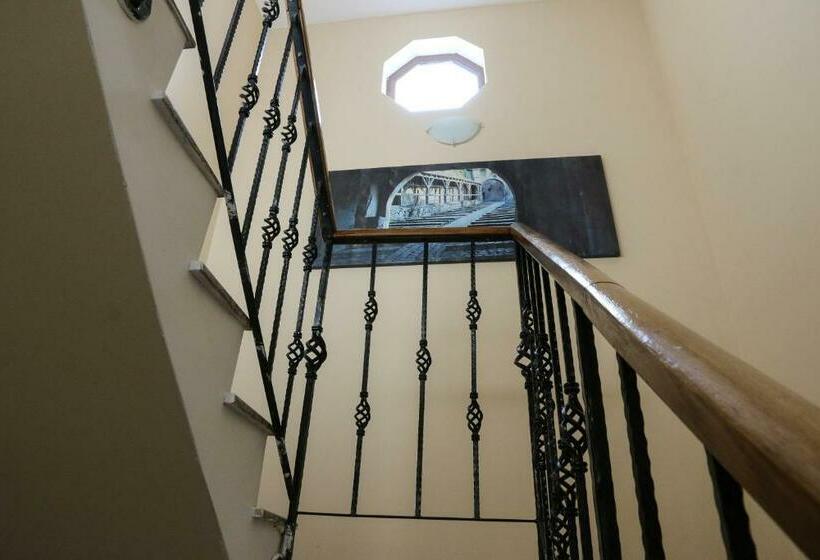 Номер Стандарт Вид на Город, Cosbuc Residence & Villa