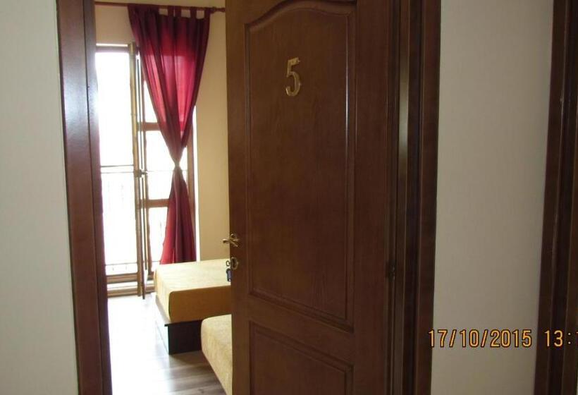 Номер Стандарт Совместная Ванная, Cosbuc Residence & Villa