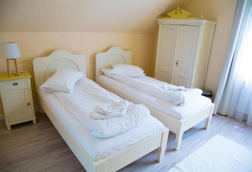 Вилла Deluxe 1 Спальня, Cosbuc Residence & Villa