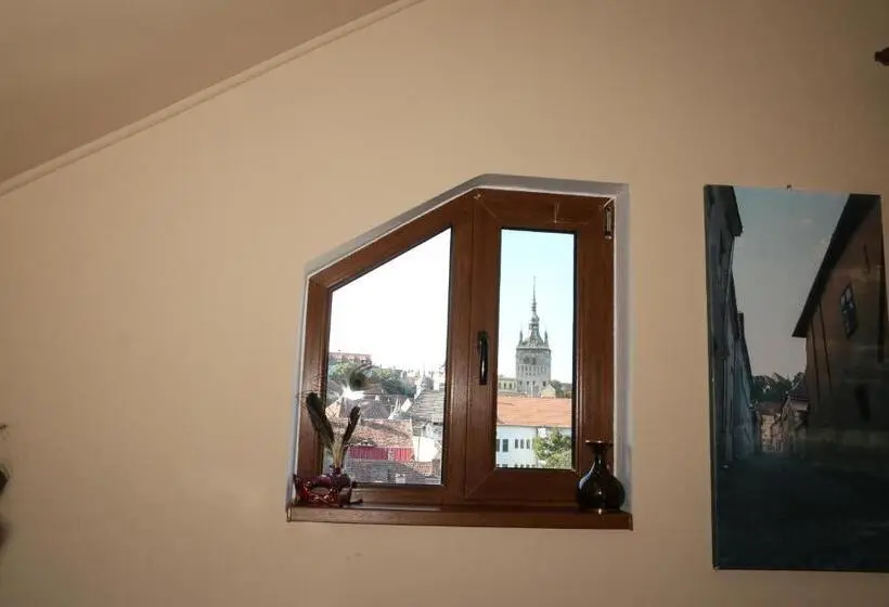 اتاق استاندارد با سرویس بهداشتی مشترک, Cosbuc Residence & Villa