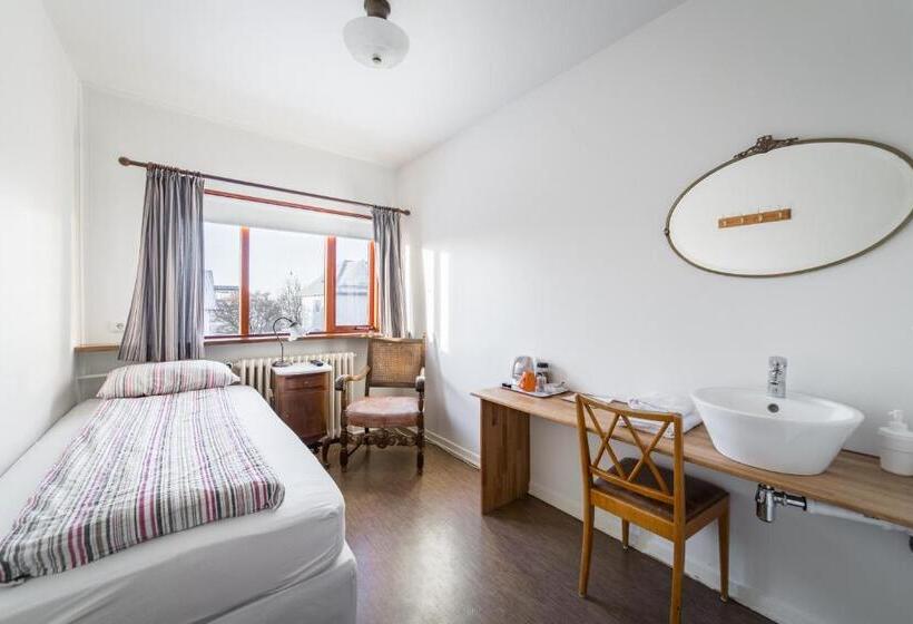 اتاق استاندارد یک نفره, Eric The Red Guesthouse