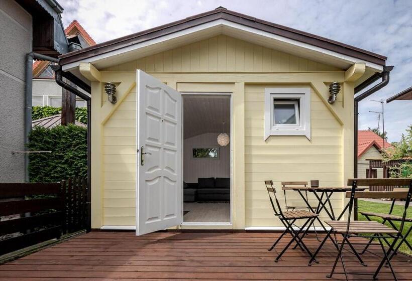 بانگلوی استاندارد, Gerika Guest House