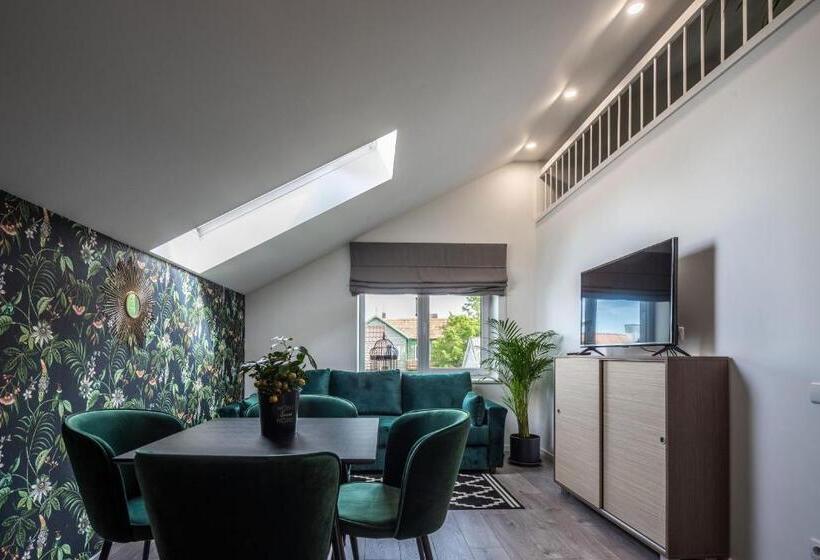 استودیوی استاندارد, Gerika Guest House