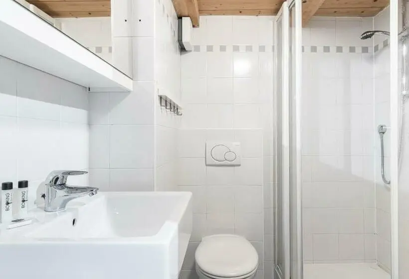 استودیوی استاندارد با چشمانداز شهر, Stay Cooper L Goethe Guesthouse