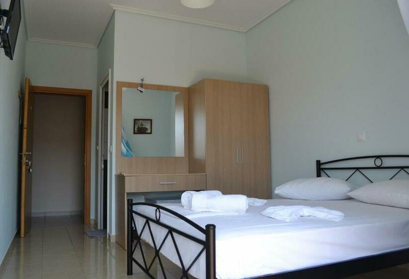 חדר סטנדרט עם מרפסת, Sunflower Himara