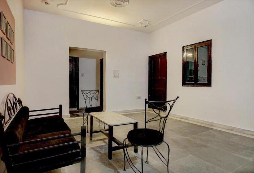 Апартаменты 1 Спальня, Home Spacious Studio Sector 21 A Faridabad