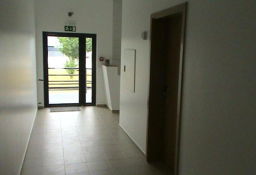 اتاق استاندارد, Rm Newhost 2015 / Casadochico