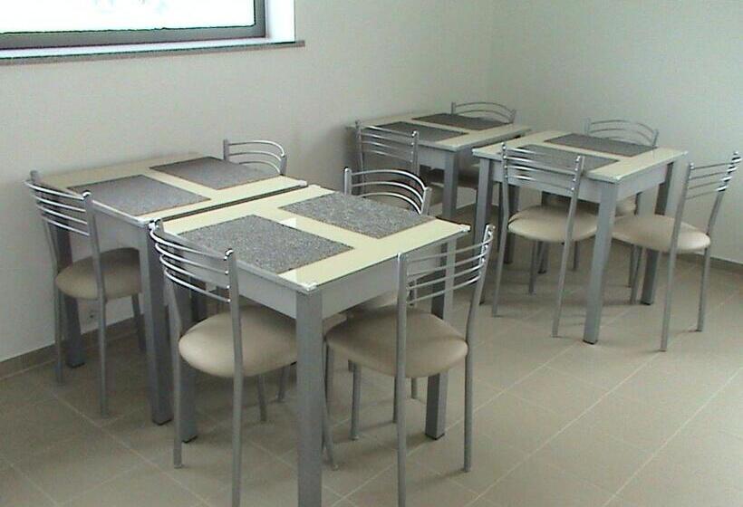 اتاق استاندارد, Rm Newhost 2015 / Casadochico