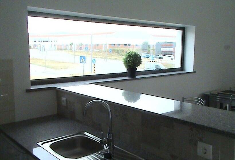 اتاق استاندارد, Rm Newhost 2015 / Casadochico