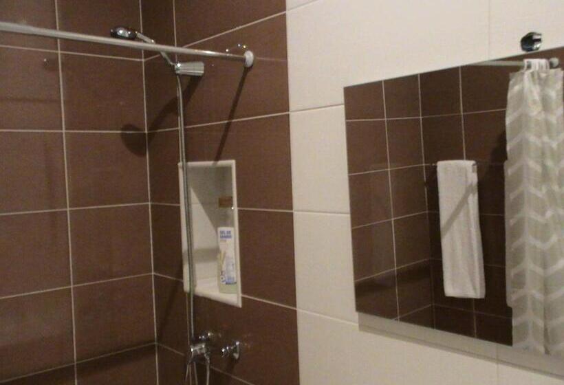 اتاق استاندارد, Rm Newhost 2015 / Casadochico