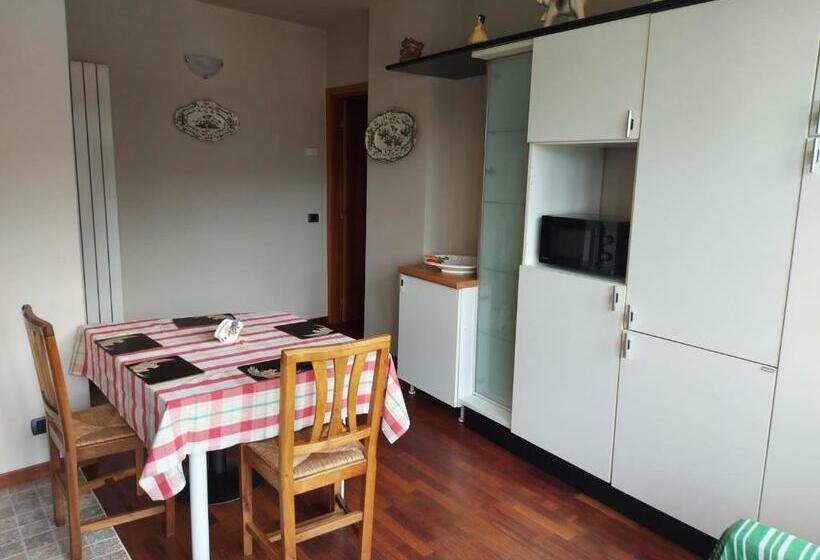 דירת פנטהאוז 1 חדרי שינה, Locanda Del Brinsc