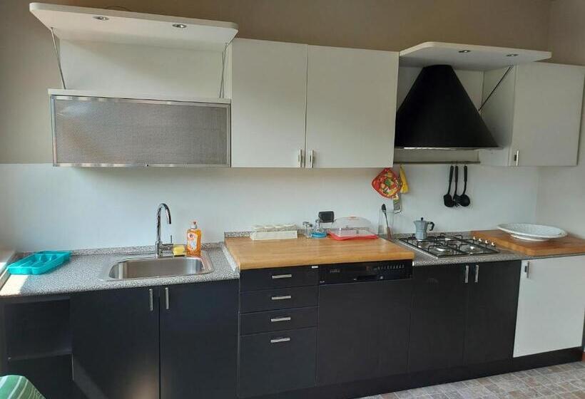 דירת פנטהאוז 1 חדרי שינה, Locanda Del Brinsc