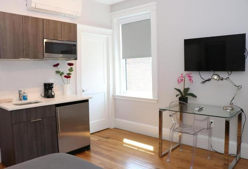 Студия Стандарт, A Stylish Stay W/ A Queen Bed, Heated Floors.. #23