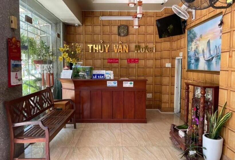 اتاق استاندارد چهار تخته, Thuy Van