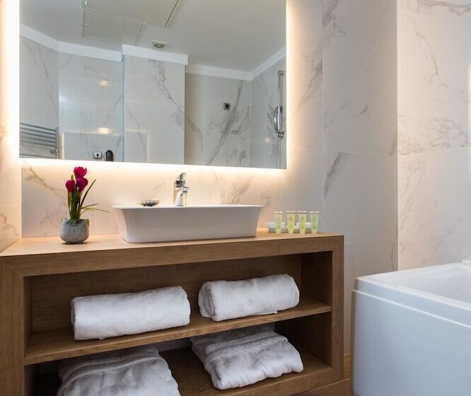 سوییت لوکس, Egnatia Palace Hotel & Spa