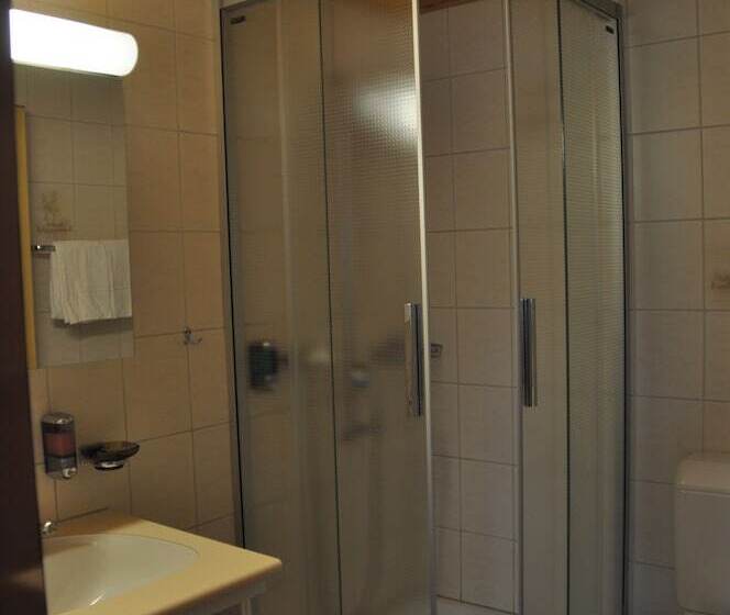 ファミリールーム, Ferien  Und Familienhotel Alpina Adelboden