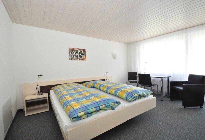Номер Стандарт с Балконом, Ferien  Und Familienhotel Alpina Adelboden