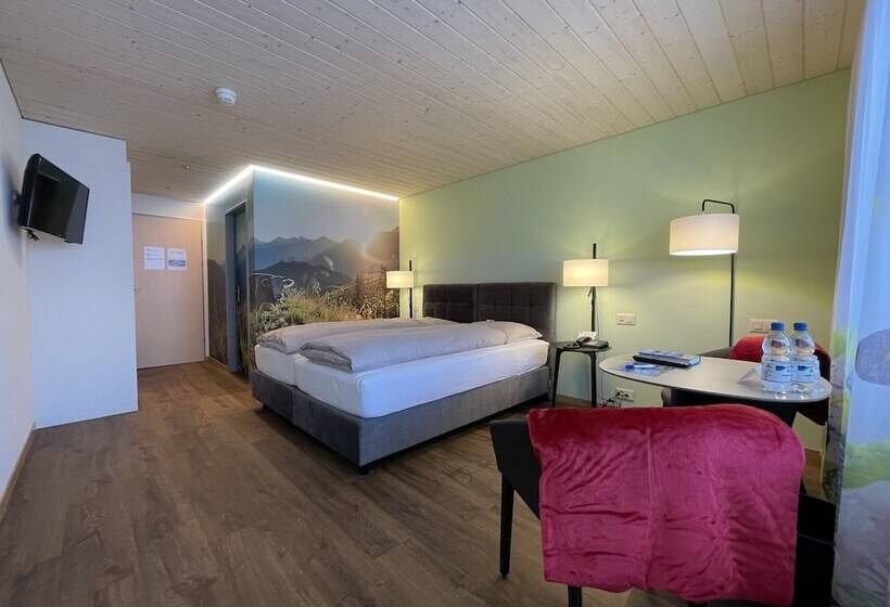 バルコニー付きスタンダードルーム, Ferien  Und Familienhotel Alpina Adelboden