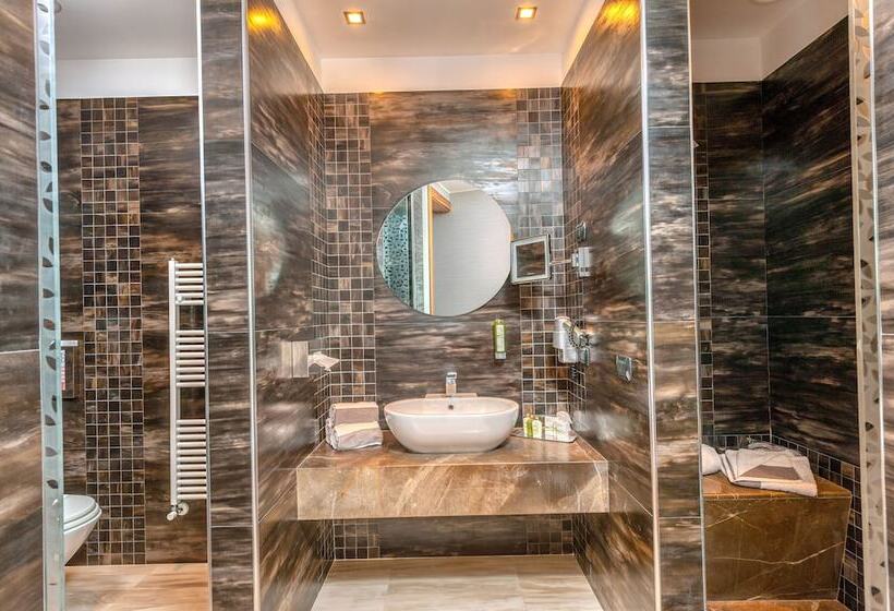 סוויטה, Acaya Golf Resort & Spa