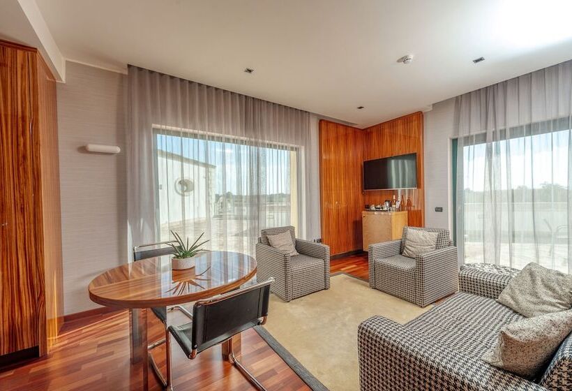 סוויטה, Acaya Golf Resort & Spa