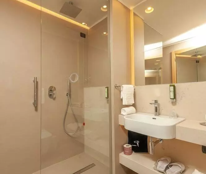 Suite Junior, Acaya Golf Resort & Spa