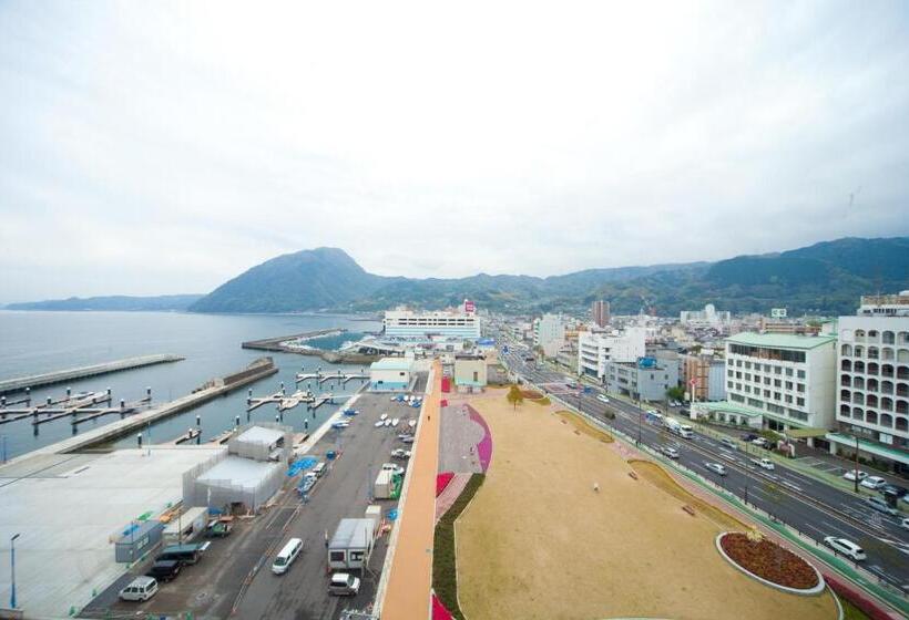 Quarto Triplo Standart Vista Mar Lateral, Aile