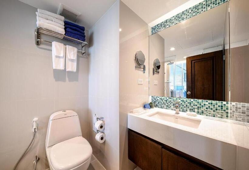 수피리어 룸 바다 전망, Andaman Beach Suites Hotel, Patong Phuket