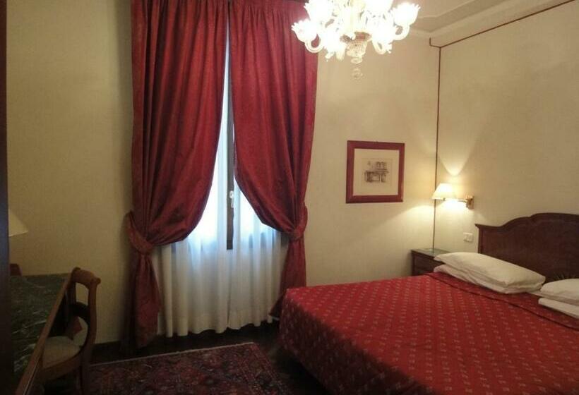 اتاق استاندارد یک نفره, Casa Verardo Residenza D Epoca