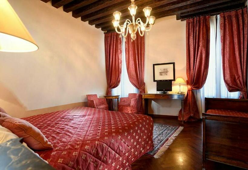 سوییت جونیور, Casa Verardo Residenza D Epoca