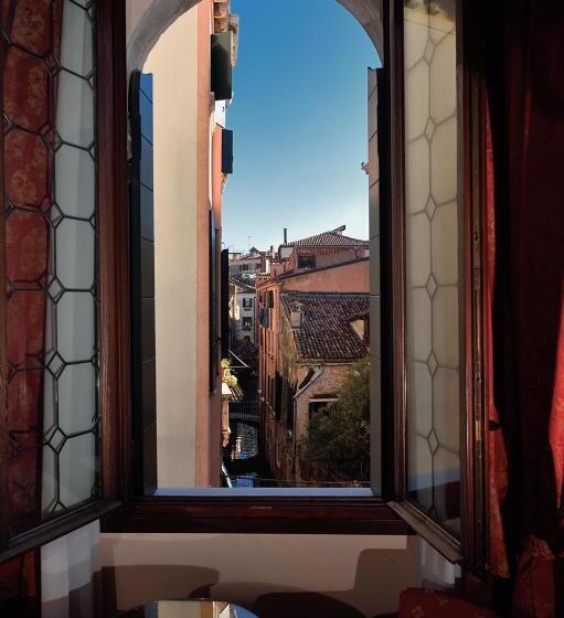 سوییت جونیور, Casa Verardo Residenza D Epoca