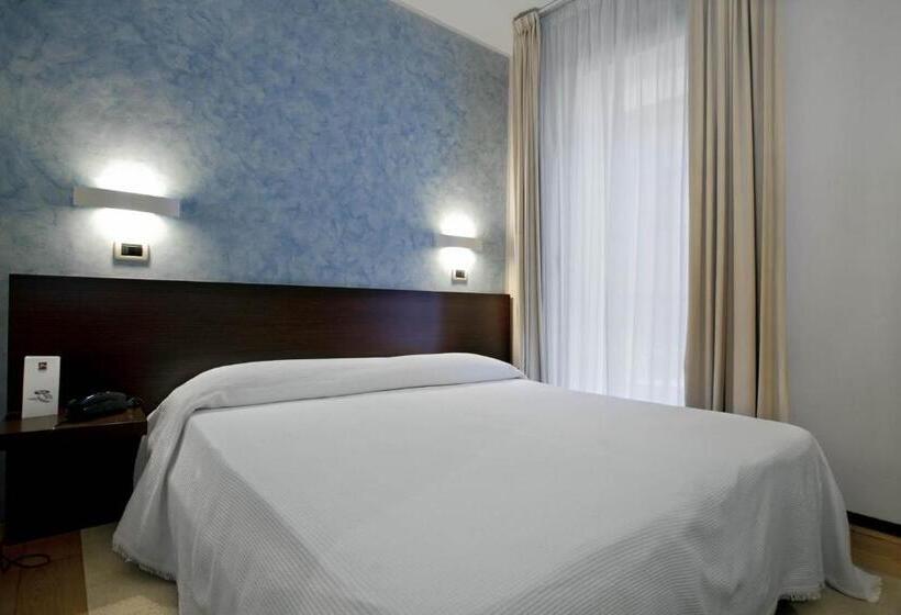 חדר סטנדרט, Europa Monetti