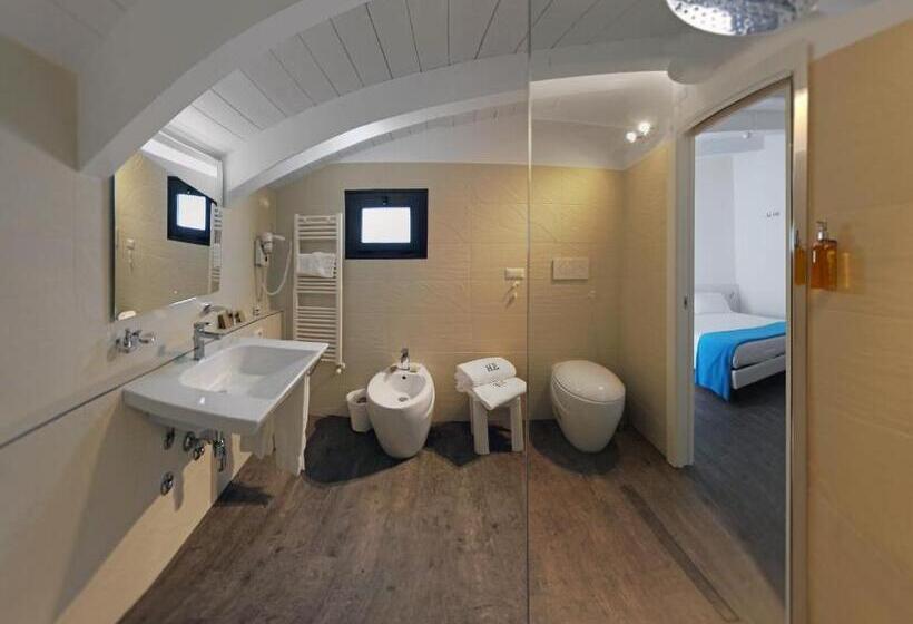 חדר סטנדרט, Europa Monetti