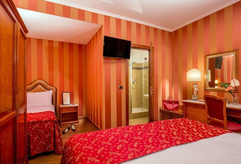 חדר סטנדרט לשלושה, Forte