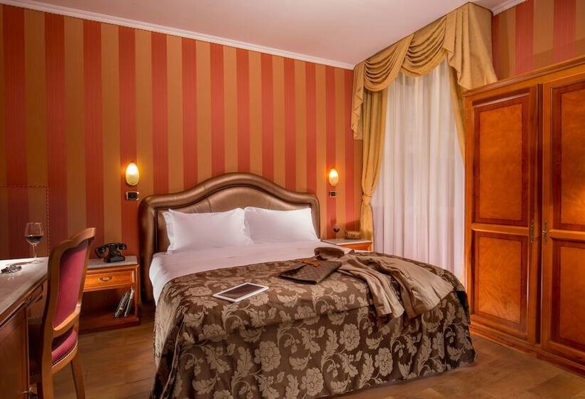 חדר סטנדרט, Forte