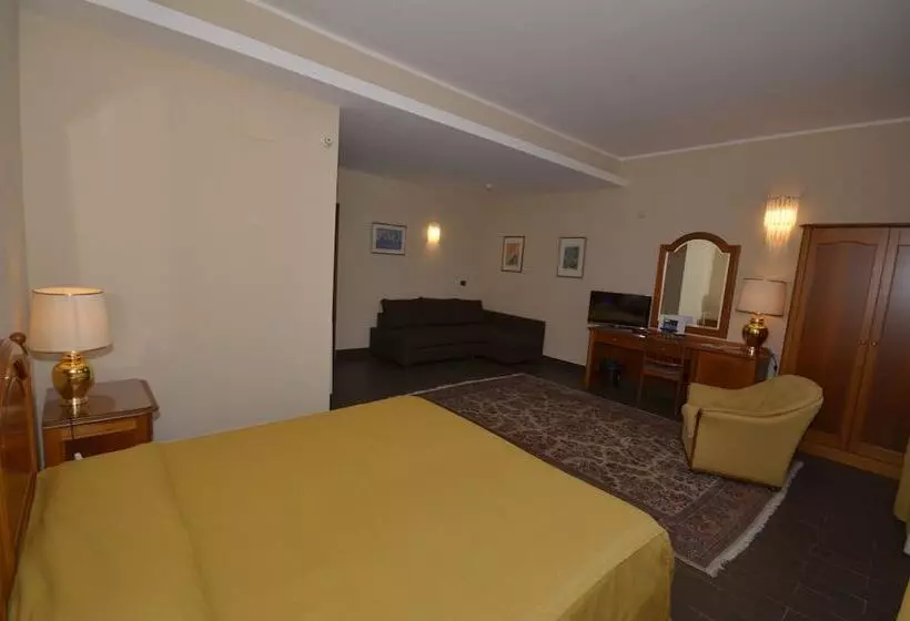 اتاق استاندارد چهار تخته, Garden