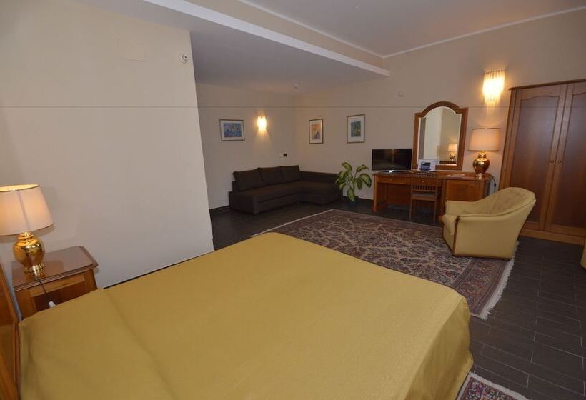 חדר סטנדרט לארבעה, Garden