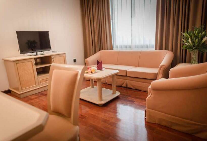 ジュニアスイート, Grand Tower Inn Rama 6 Sha Extra Plus