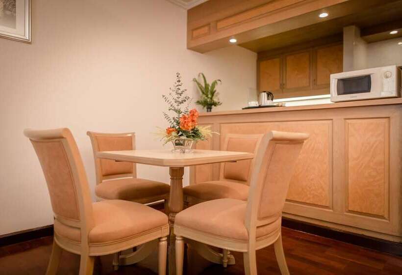 エクゼクティブスイート, Grand Tower Inn Rama 6 Sha Extra Plus