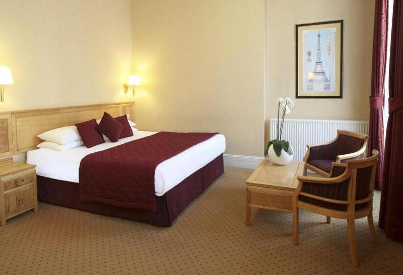 디럭스 스튜디오, Grange Buckingham