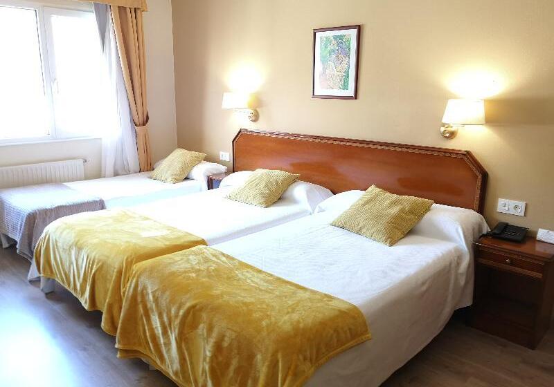 디럭스 스튜디오, Grange Buckingham