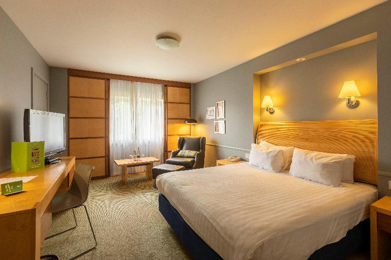 Номер Стандарт, Holiday Inn Guildford, An Ihg