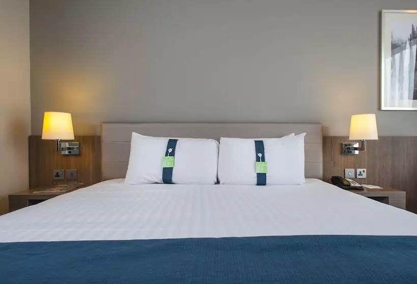 身障者適用スタンダードルーム, Holiday Inn London West, An Ihg