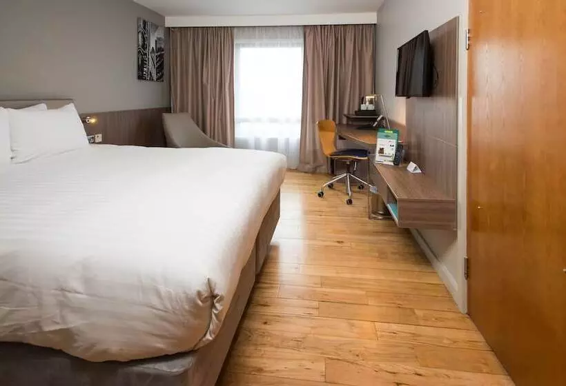 身障者適用スタンダードルーム, Holiday Inn London West, An Ihg