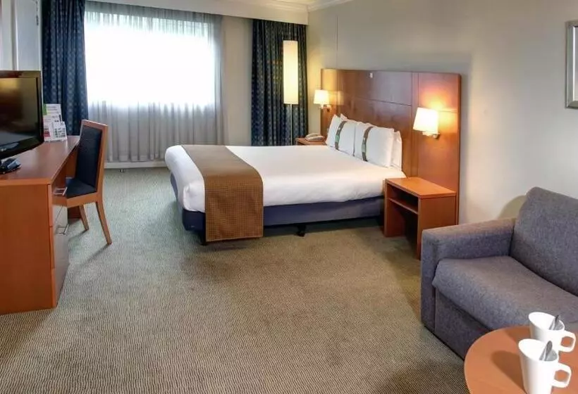 身障者適用スタンダードルーム, Holiday Inn Maidstone Sevenoaks, An Ihg