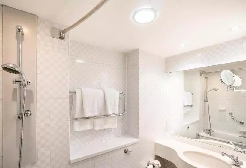 デラックスルーム, Holiday Inn Maidstone Sevenoaks, An Ihg