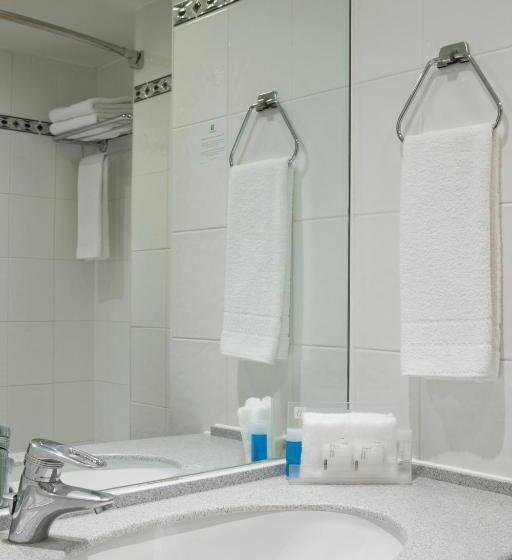 디럭스 룸, Holiday Inn Maidstone Sevenoaks, An Ihg