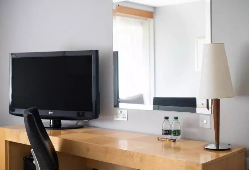 デラックスルーム, Holiday Inn Maidstone Sevenoaks, An Ihg