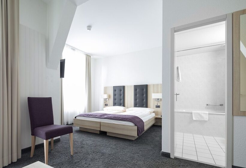 חדר סופריור, Lötschberg