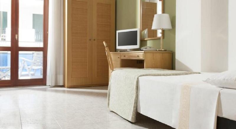 Полулюкс, Posta Donini 1579 Una Esperienze