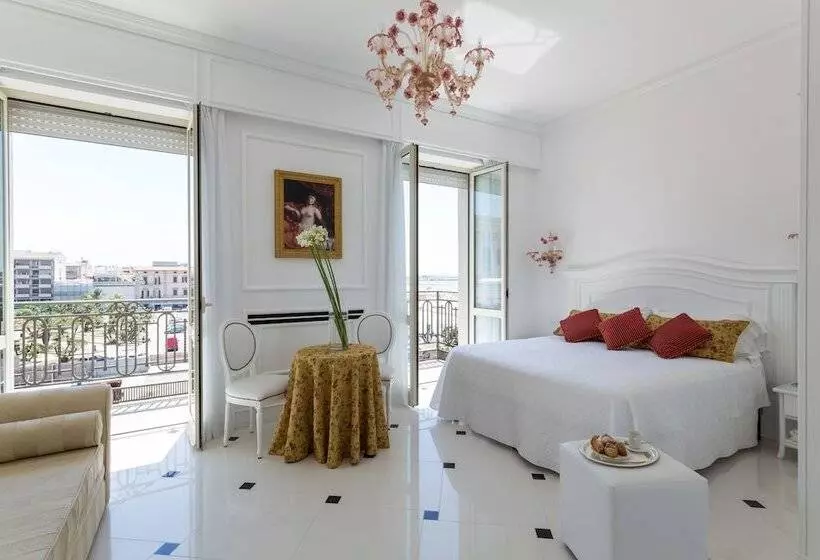 Standard Room with Balcony Side Sea View, President